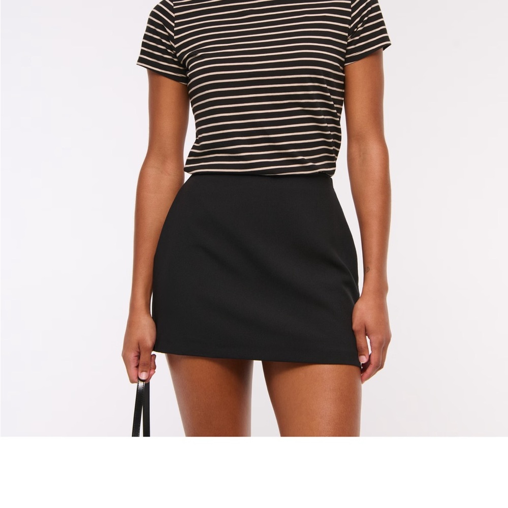 Abercrombie & Fitch Black Mini Skirt